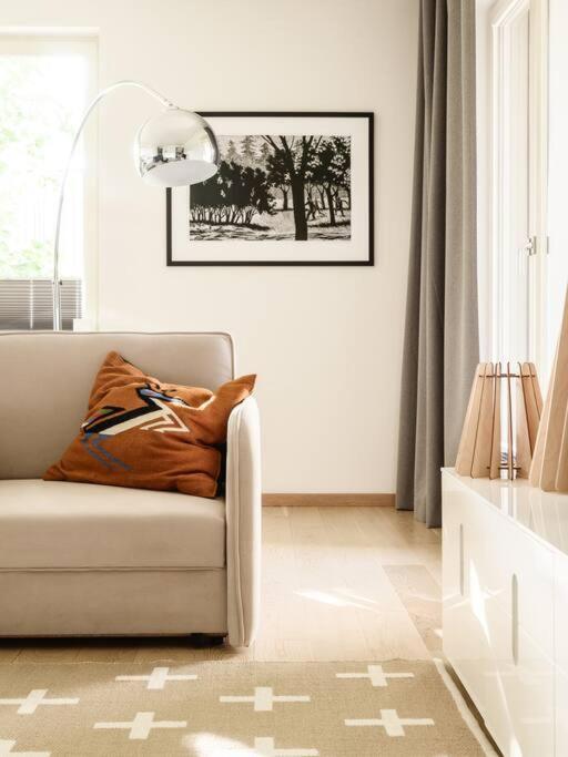 טאלין W Apartments Torupilli, Terrace, Green Yard, Parking מראה חיצוני תמונה