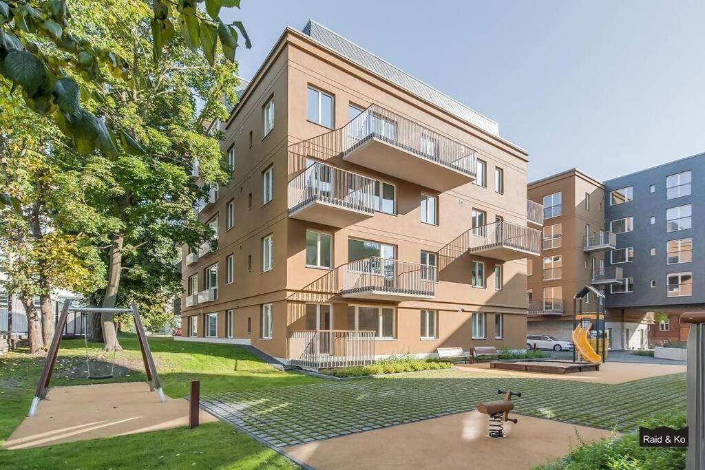 טאלין W Apartments Torupilli, Terrace, Green Yard, Parking מראה חיצוני תמונה
